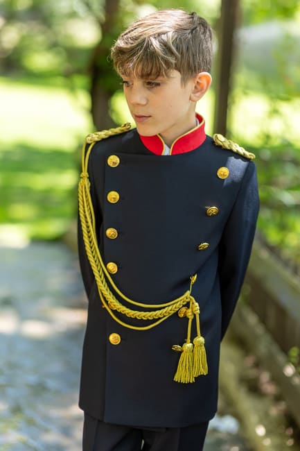ALMIRANTE 42